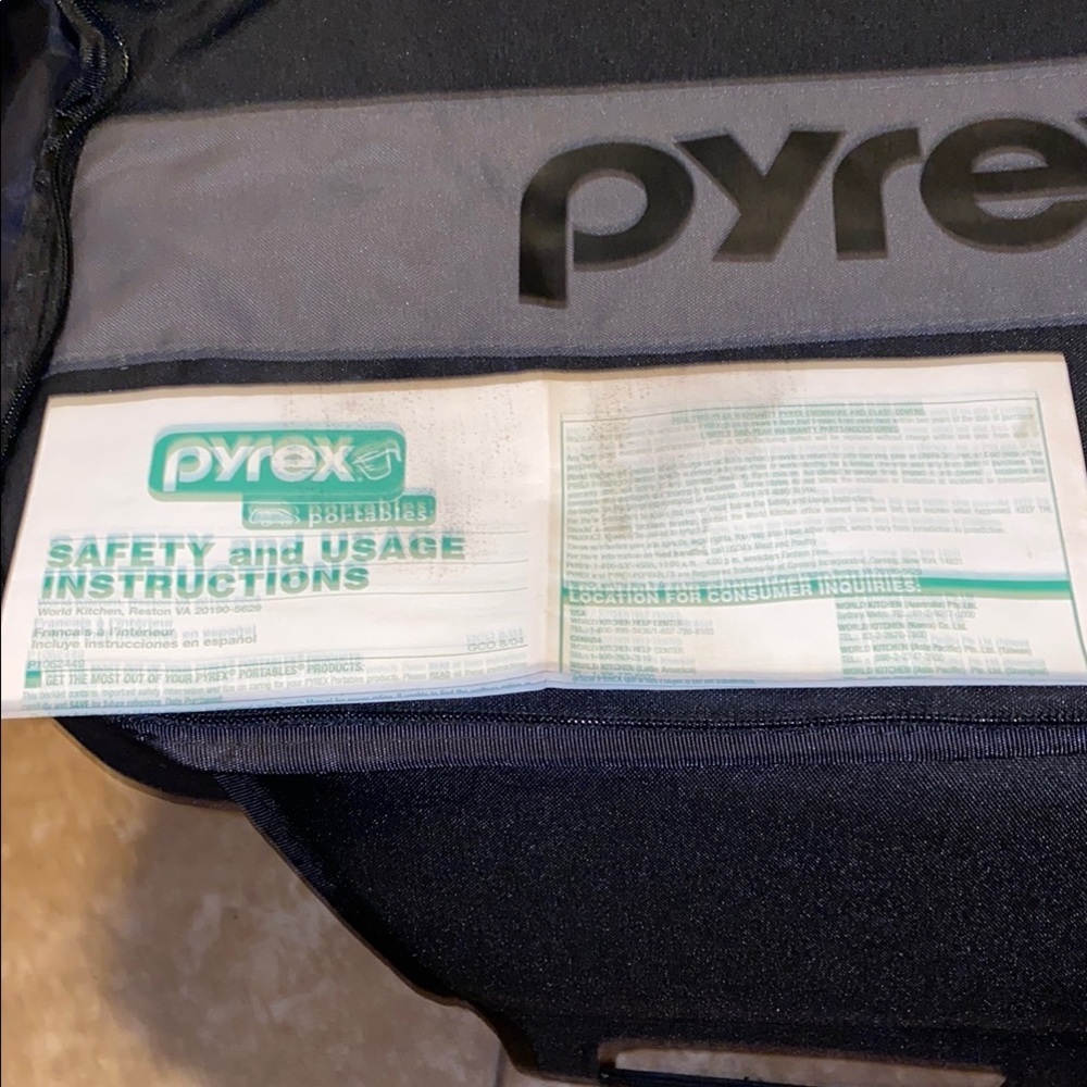 BX6 Pyrex Dark Blue and Gray Insulated Carrier - Picture 3 of 8